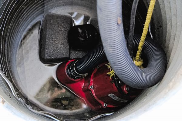 Submersible Sump Pump Service in Lansing