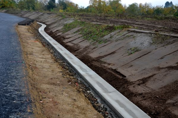 Slope Drainage Installation in Lansing